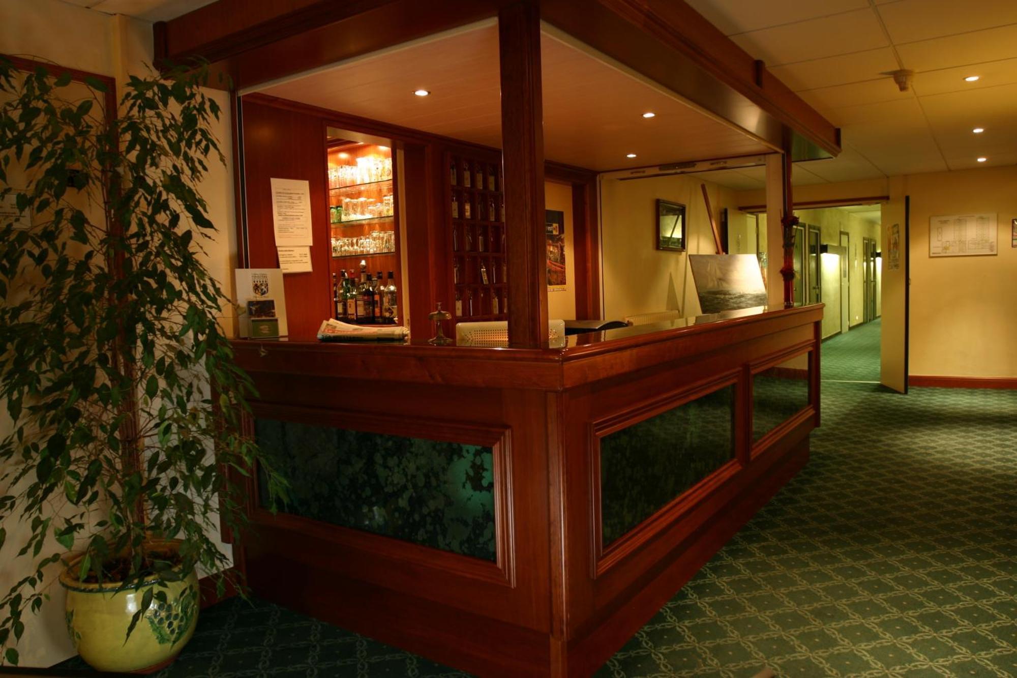 Hotel Fontaine, Morlaix Exteriör bild